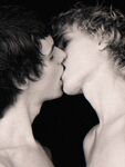 Can I jerk you off? couple porn