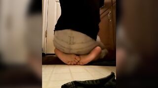 Me shaking my sissy ass