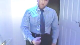 Str8 daddy has a new suit