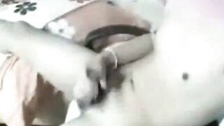 asian boy JO on webcam (1'03'')